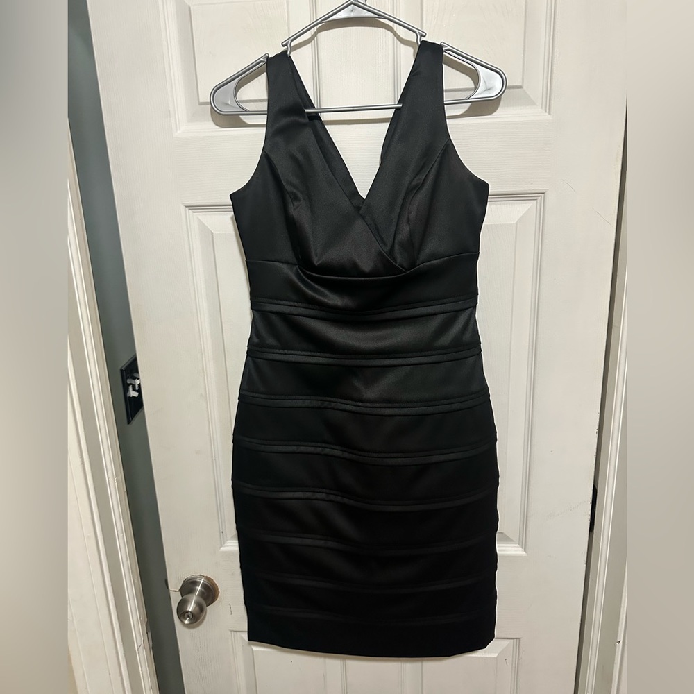 American Living Black V-Neck Mini Dress